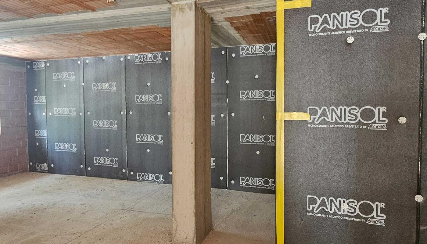Panneau acoustique PANISOL P40 posé en mur